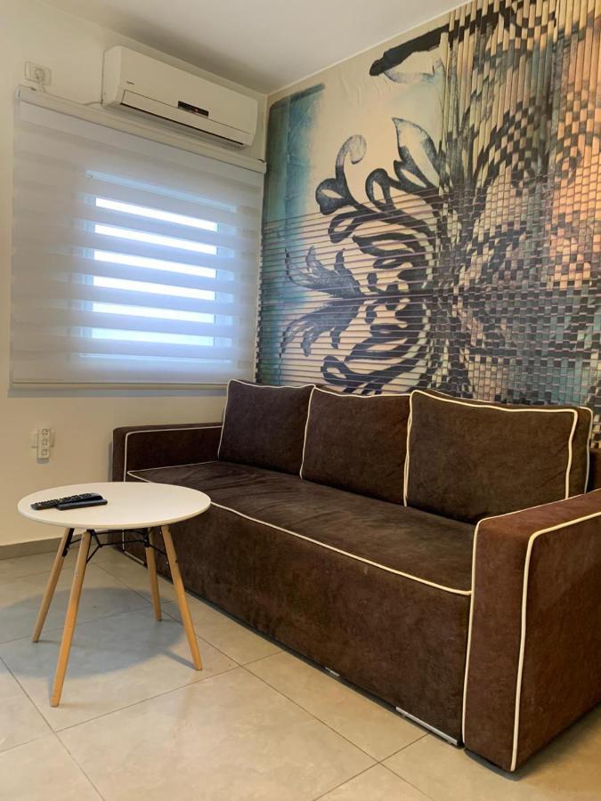 Gk Apartment Harmony バト・ヤム エクステリア 写真