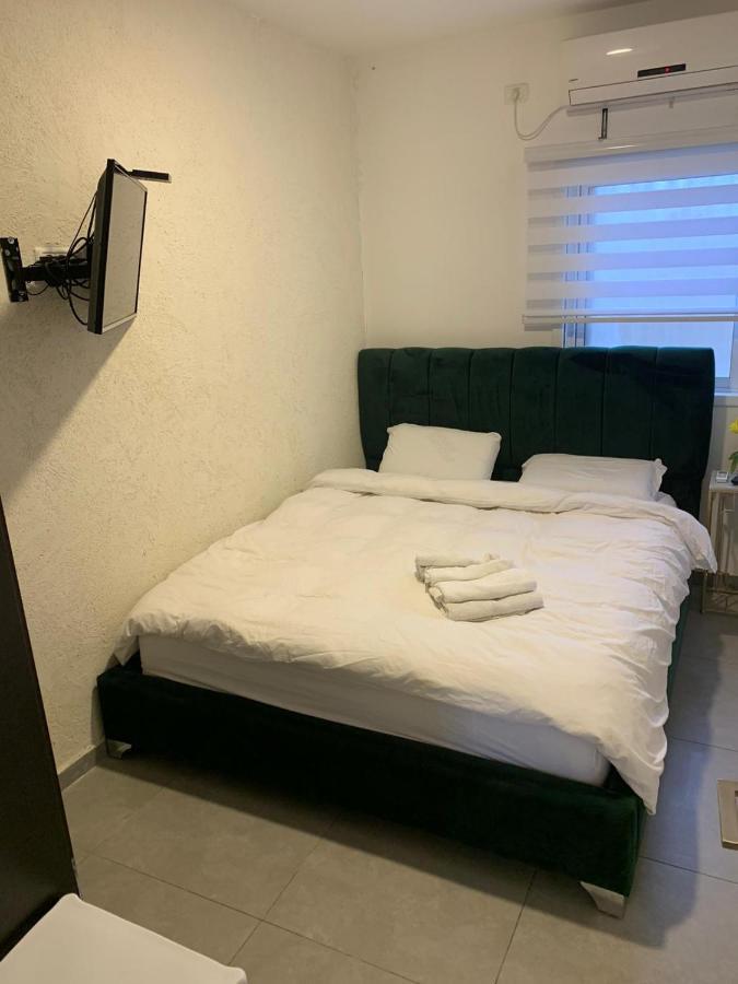 Gk Apartment Harmony バト・ヤム エクステリア 写真