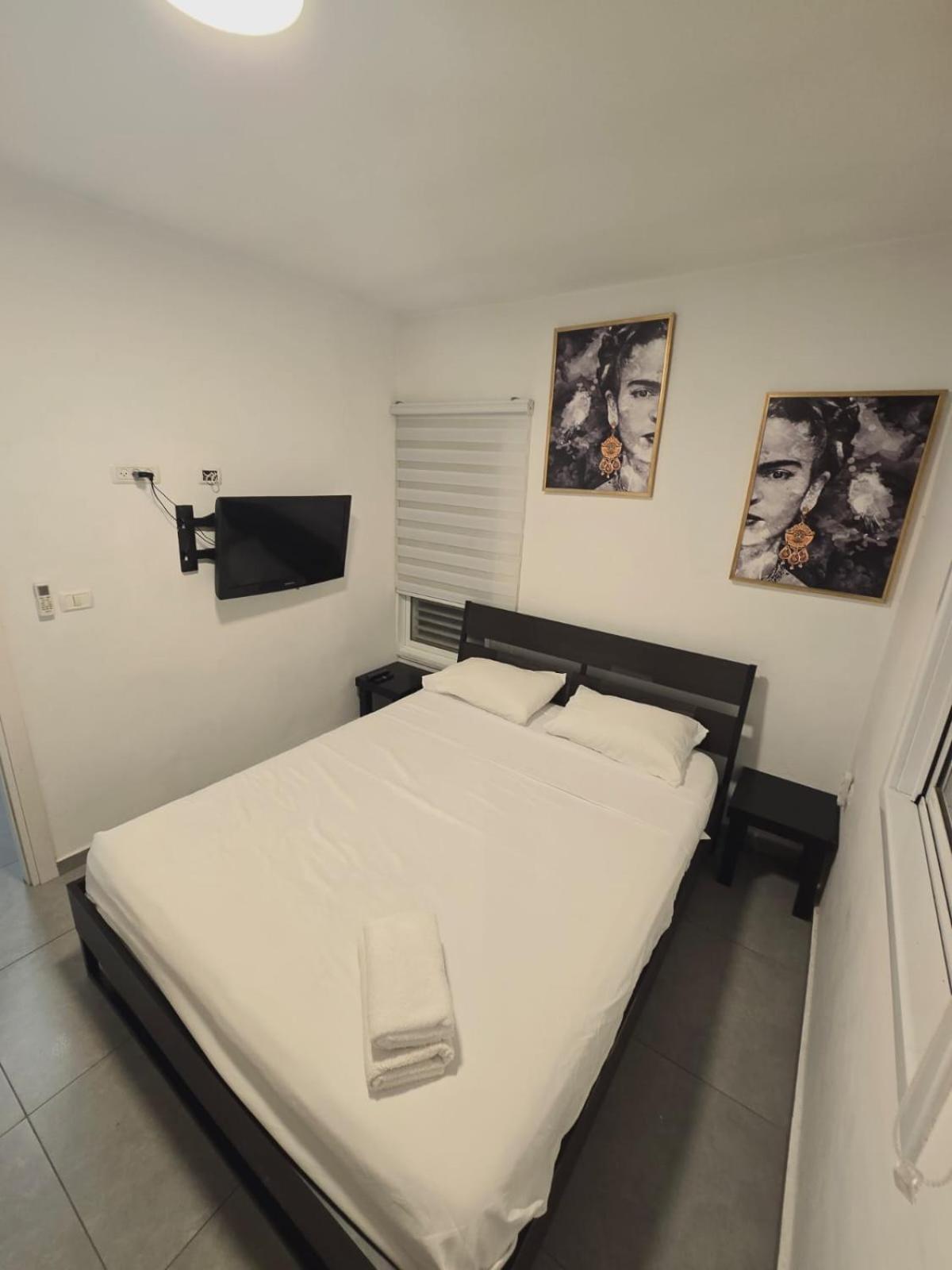 Gk Apartment Harmony バト・ヤム エクステリア 写真