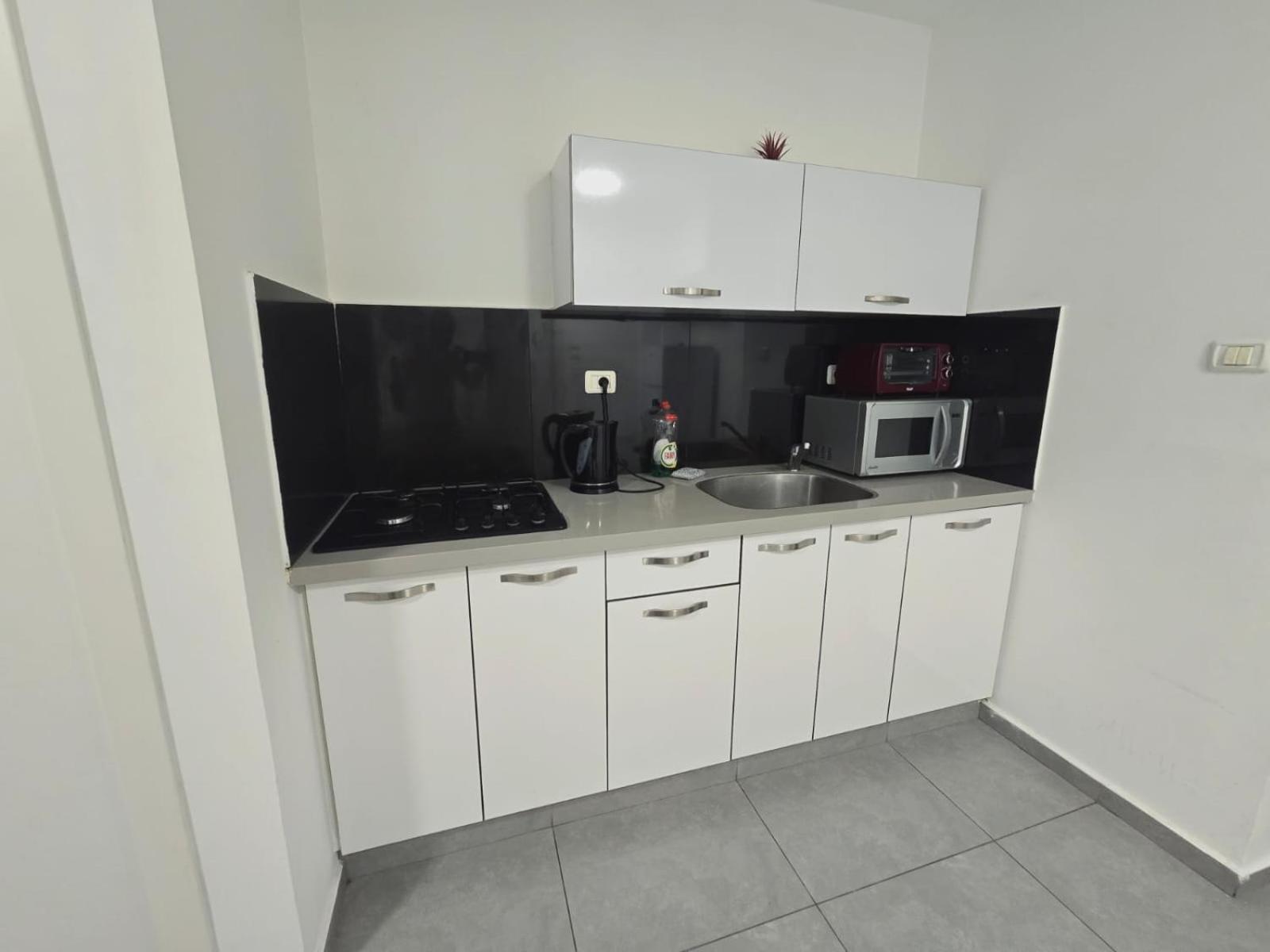 Gk Apartment Harmony バト・ヤム エクステリア 写真